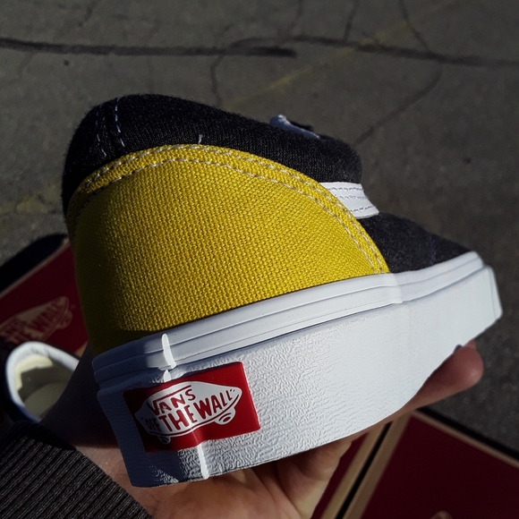 Van's Old Skool Coastal Lace-Up Skate Shoes Womens - Picture 7 of 14